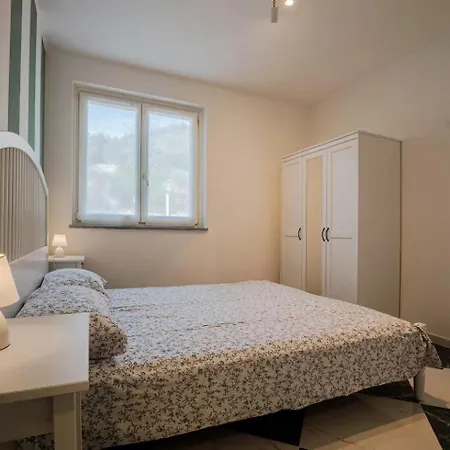 New Exclusive In With Sea View *