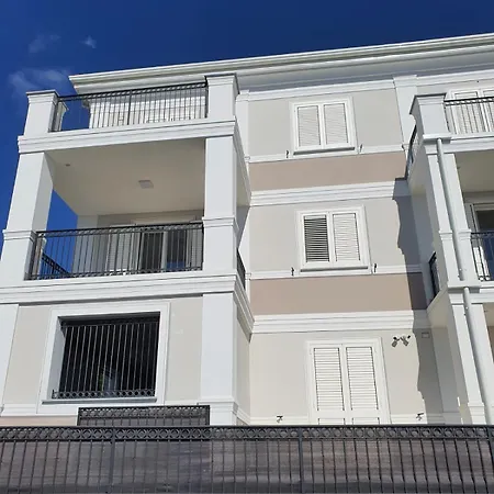 New Exclusive In With Sea View كيريالي
